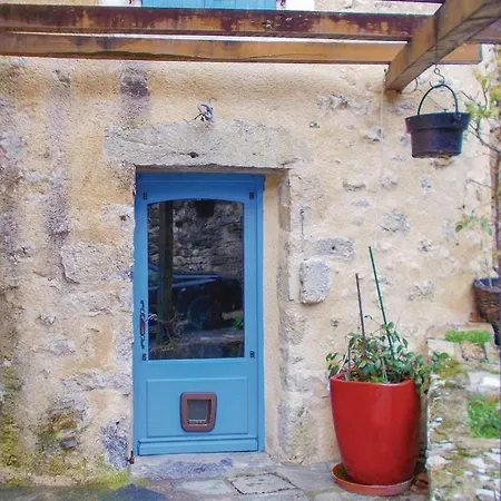Three-bedroom Holiday In *